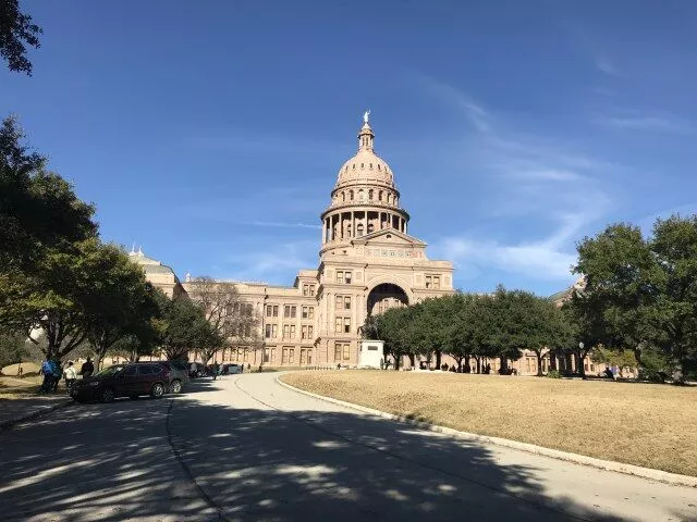 Why you should visit Austin Texas?