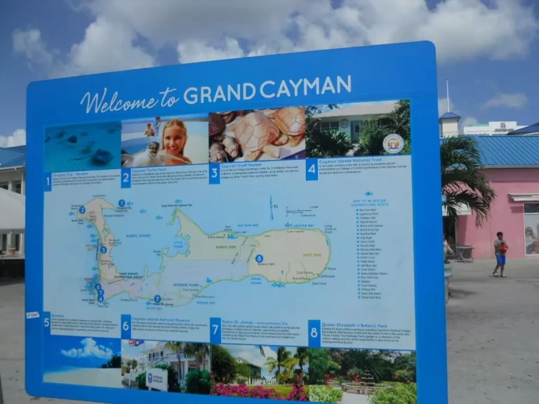 Why is Grand Cayman island your ideal tropical destination?