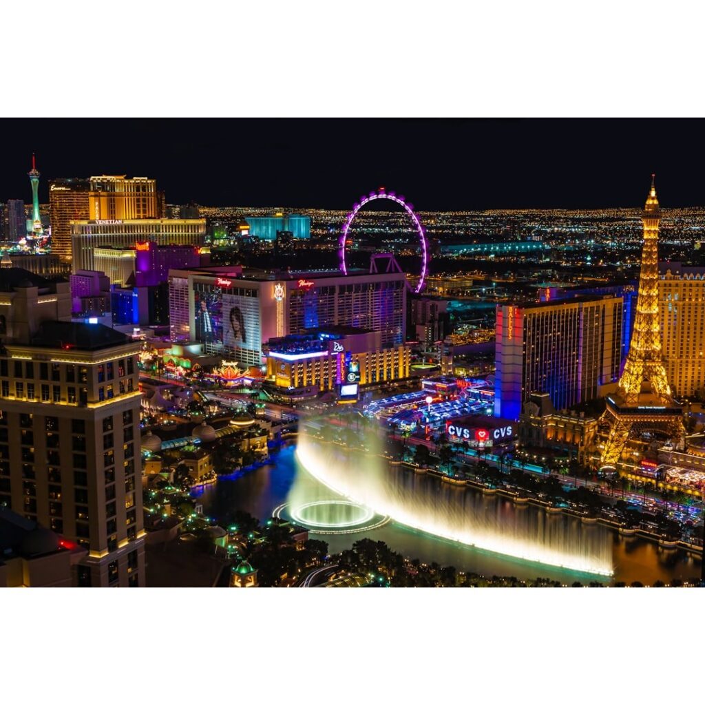  Las Vegas tips to enjoy and maximize your time in the city.